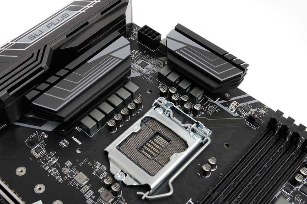 Bundle Gaming MSi Z370 sli plus + i7-9700KF+ 32GB Trident Z Royal