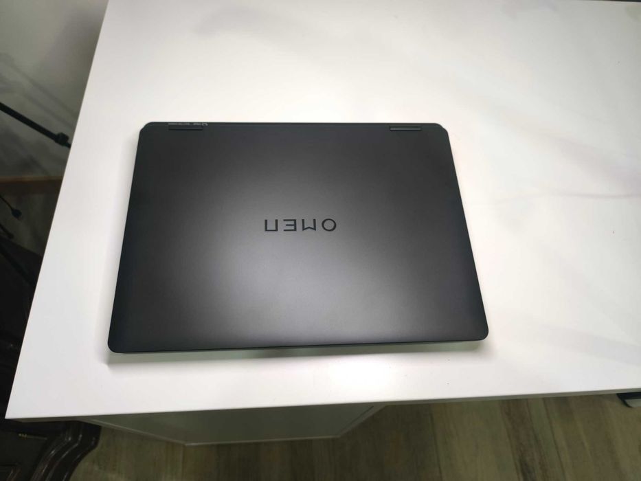 Portátil Gaming Ryzen AI 7 | 32GB | 144Hz | GeForce RTX 5060...