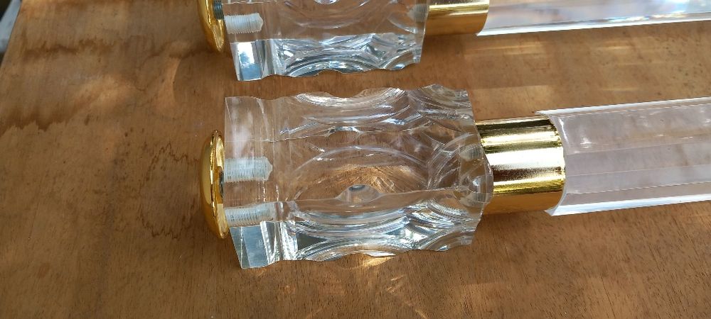 Pés para mesa em acrilico