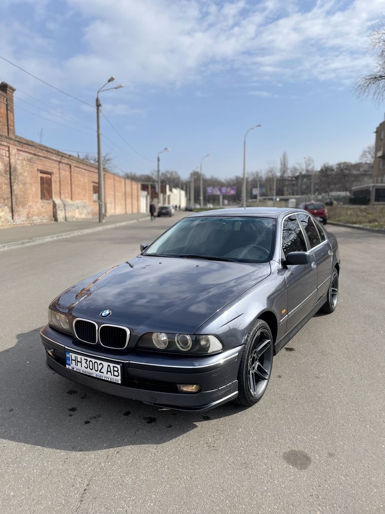 Продам bmw e39