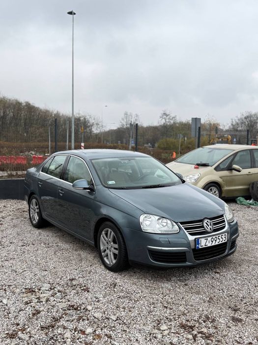 Na Sprzedaz Volkswagen Jetta 2.5 LPG Automat/Gwarancja/Zadbany/Zamiana