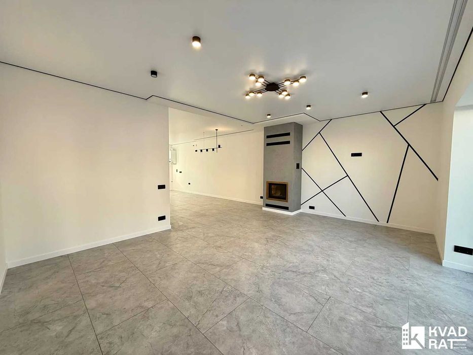 Продаж таунхауса з ремонтом у с. Крихівці