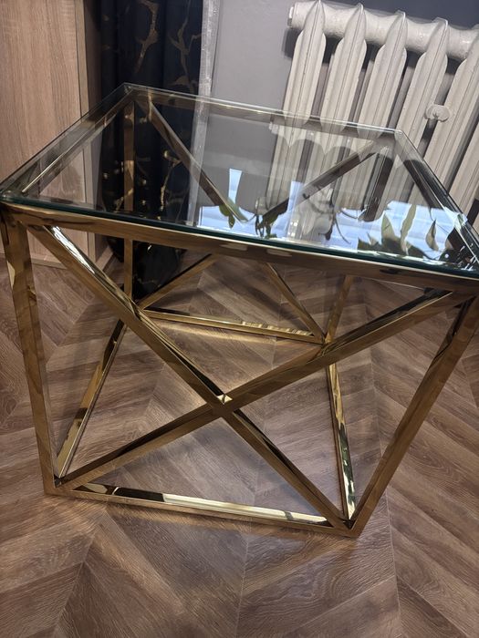 Stolik złoty glamour