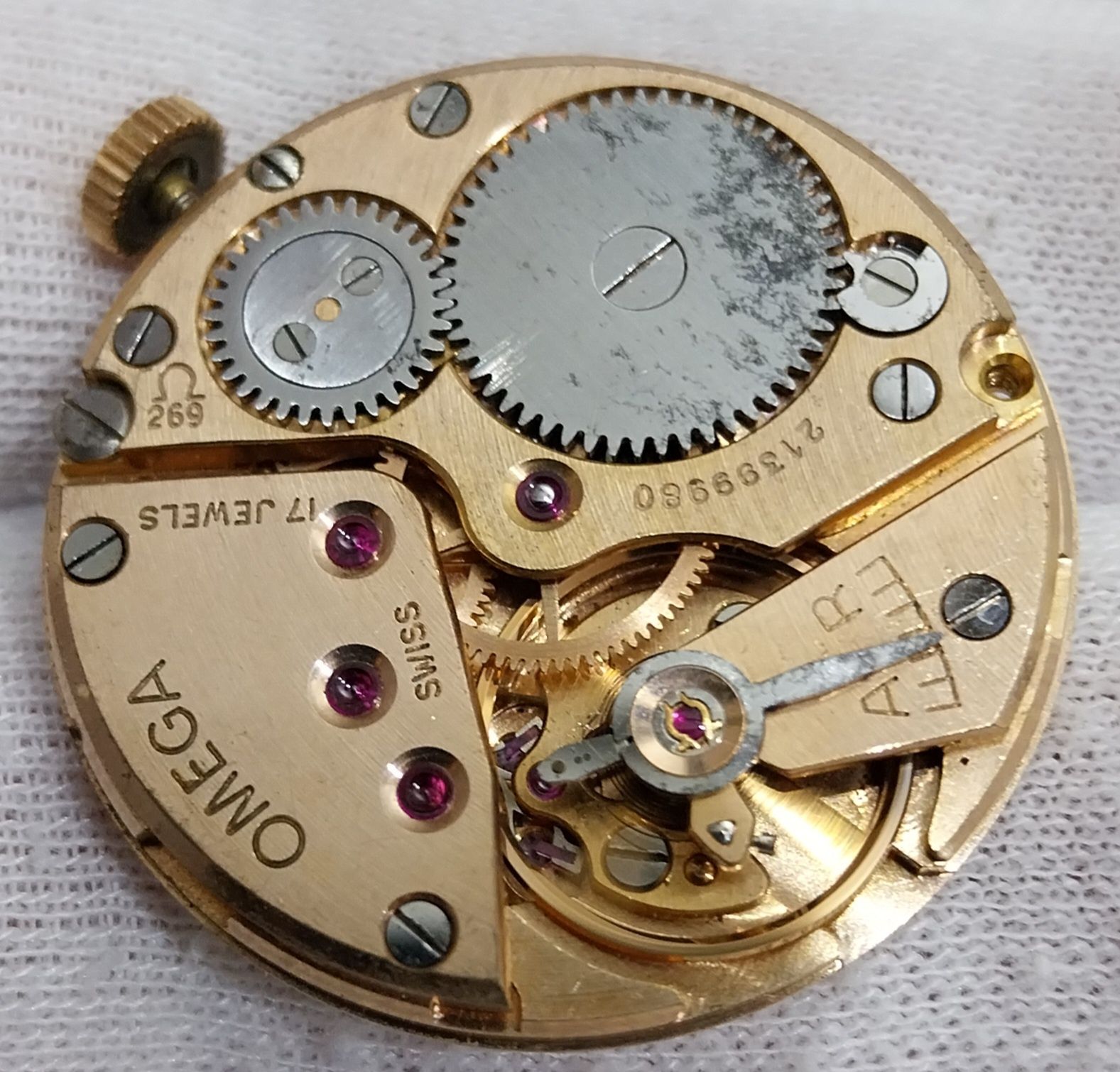 Omega 269 movimento relogio corda manual vintage