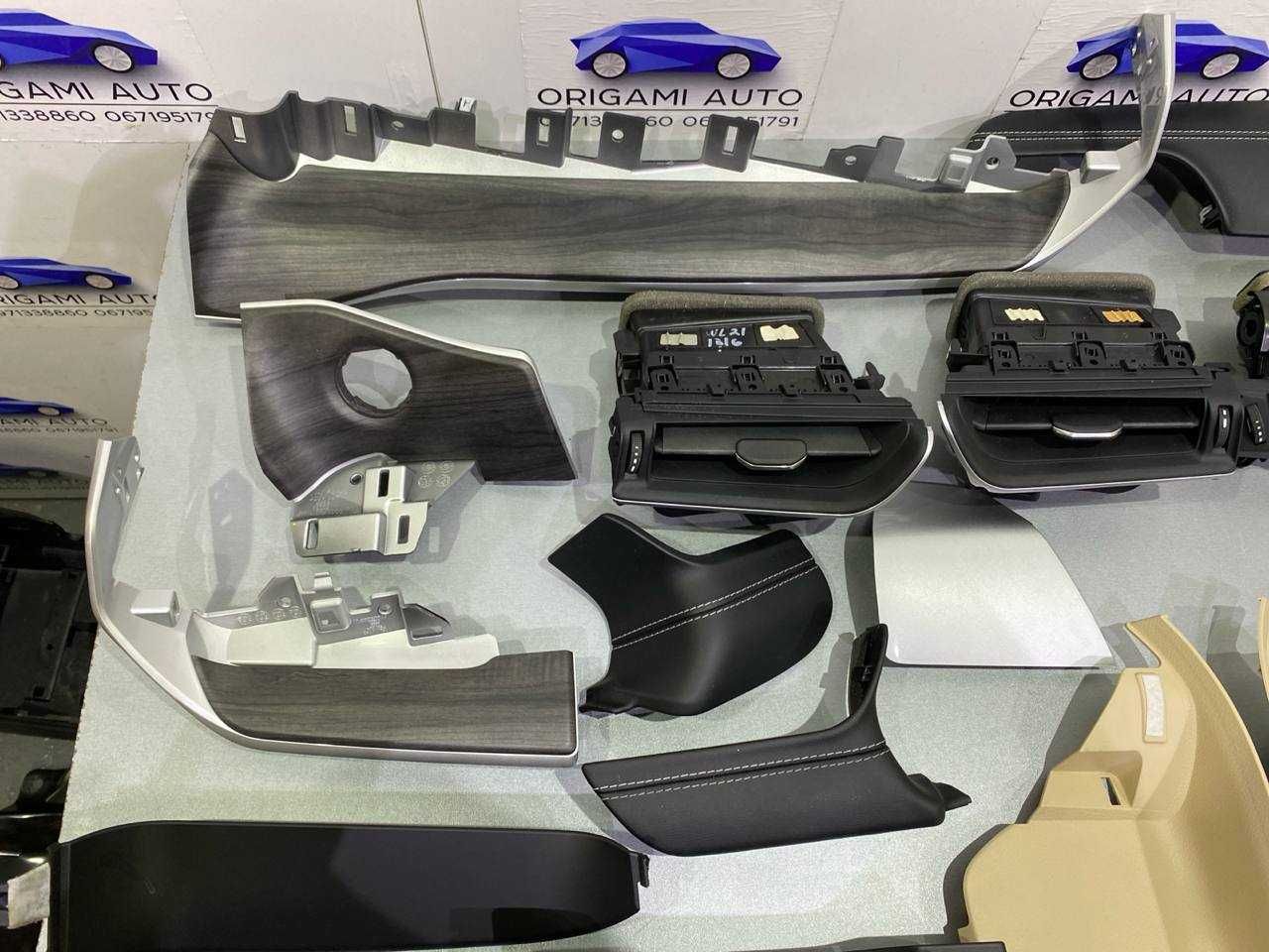 накладка торпедо Jeep grand cherokee WL джип гранд черокі ВЛ 2021+
