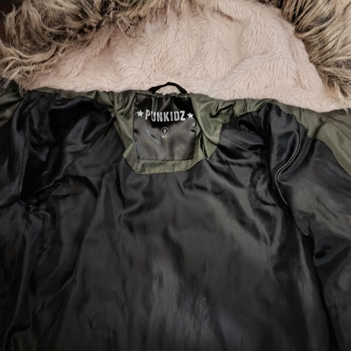 Куртка зимова на дівчинку 5 років