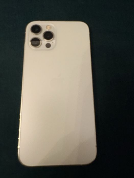 sprzedam iPhone 12 Pro