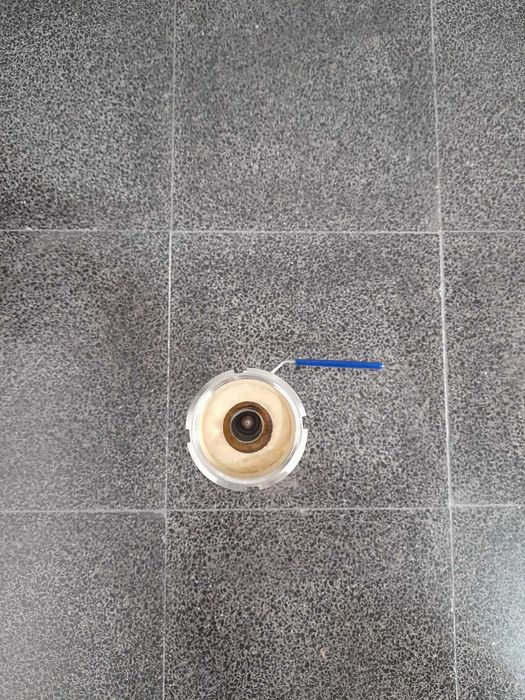 Torneira adaptada - Depósito leite refrigerado