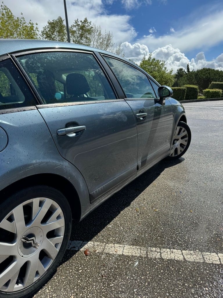 Citroen C4 1.6 hdi VTR 110cv