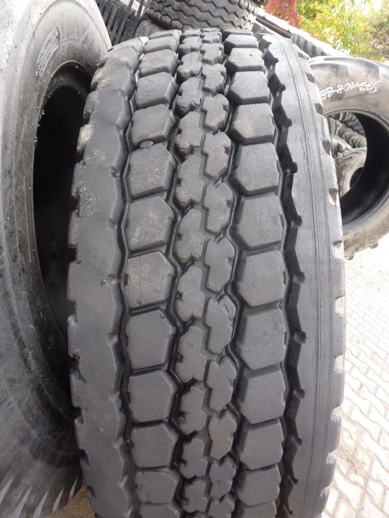 2xOpona używana przemysłowa 525/80R25 20.5R25 BRIDGESTONE 2100zł W2106