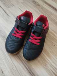 Halówki sportowe buty dziecięce 31 Decathlon do piłki nożnej