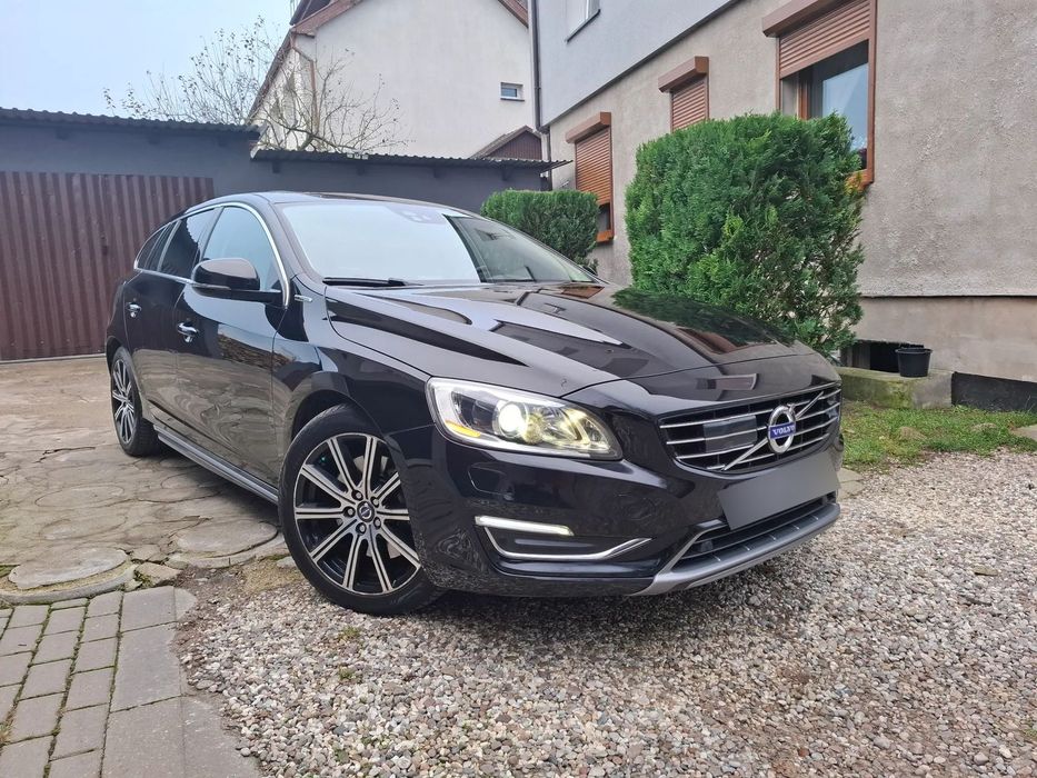 Volvo V60 2.4 283konie*Navi*Radar*Asystent pasa *kamera*bliss*skóry