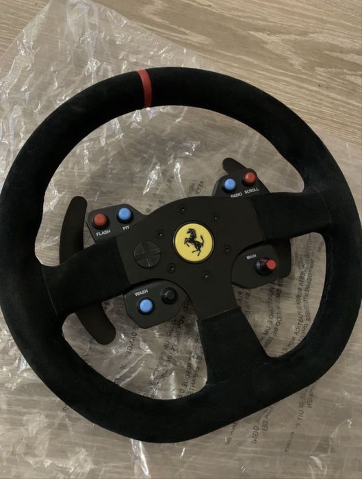 Игровой руль Thrusrmaster T300RS Ferrari Alcantara PS3/PS4/PS5/PC
