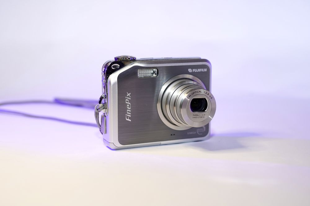 Fujifilm FinePix V10 цифровий фотоапарат мильниця g7x mark III