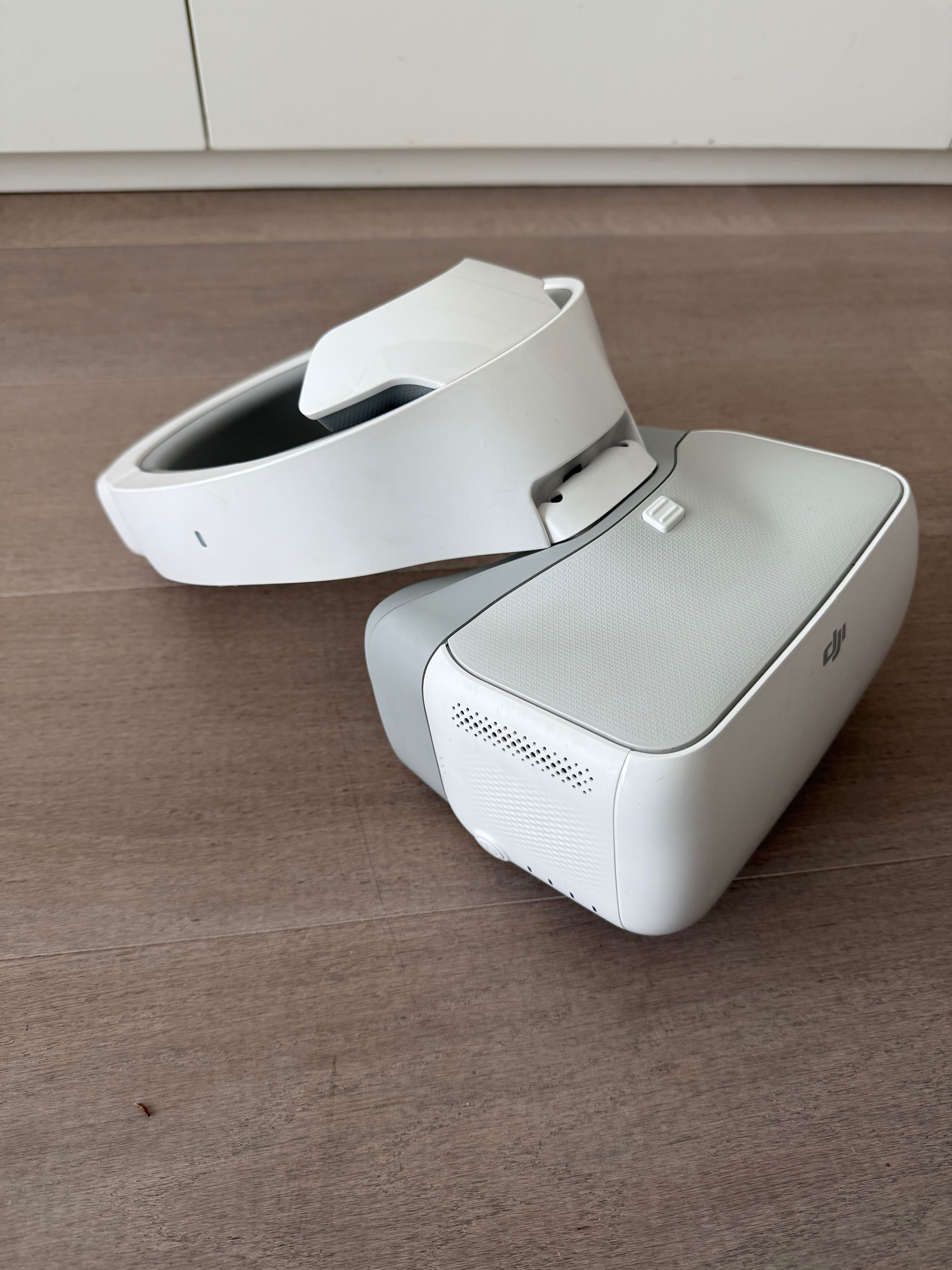 DJI Mavic Pro Platinum + DJI Goggles + Acessórios