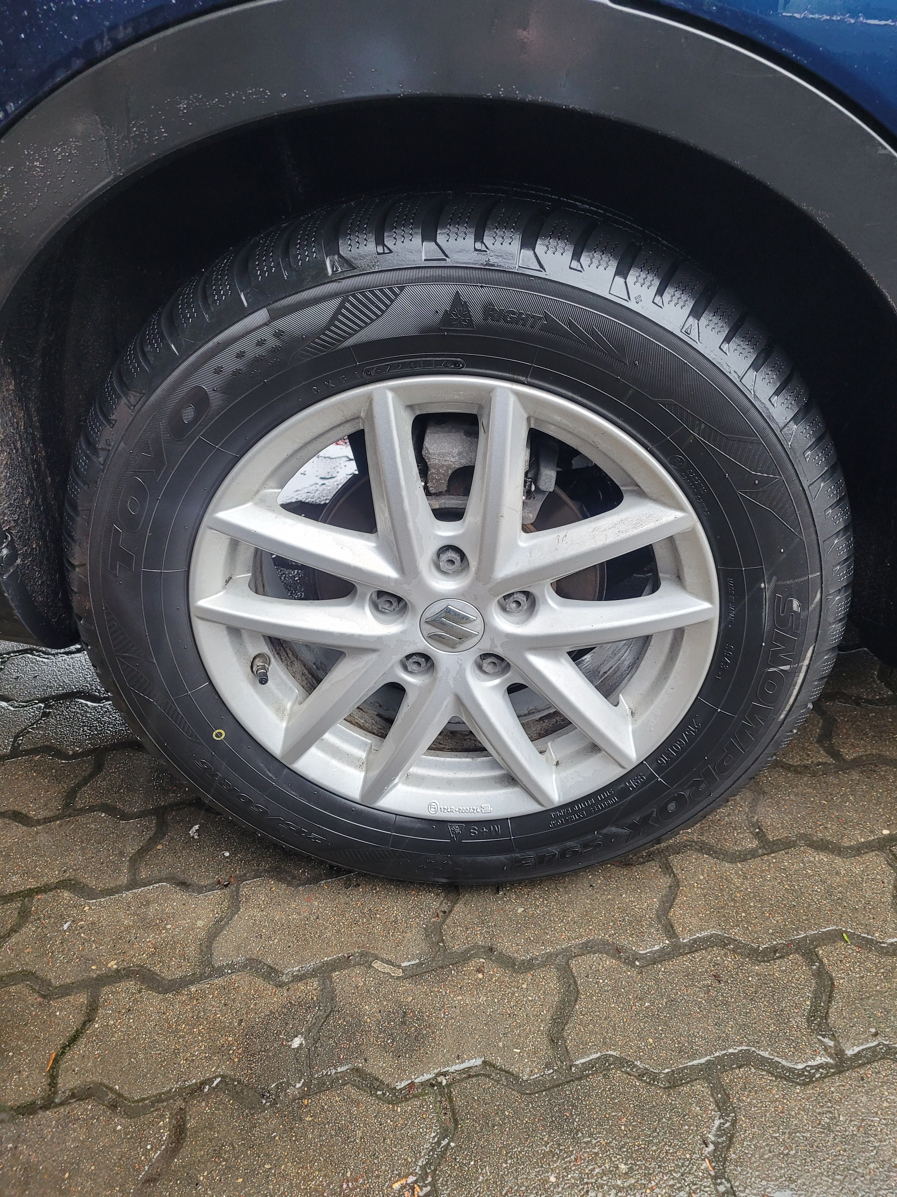 Oryginalne SUZUKI koła ALU 16" 16x6 1/2J TPMS +zimówki TOYO 215/55/R16