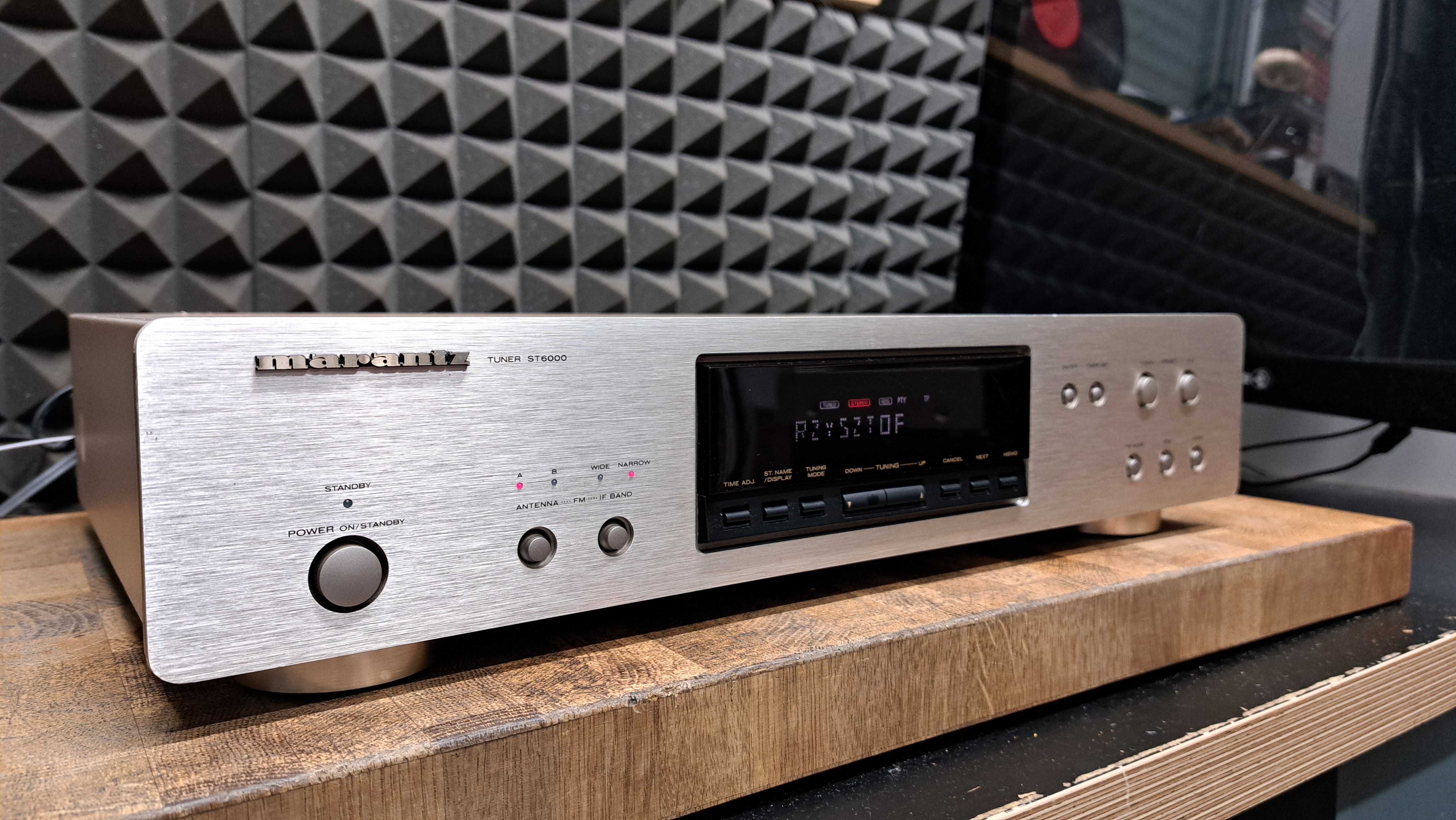 Tuner Marantz ST6000
