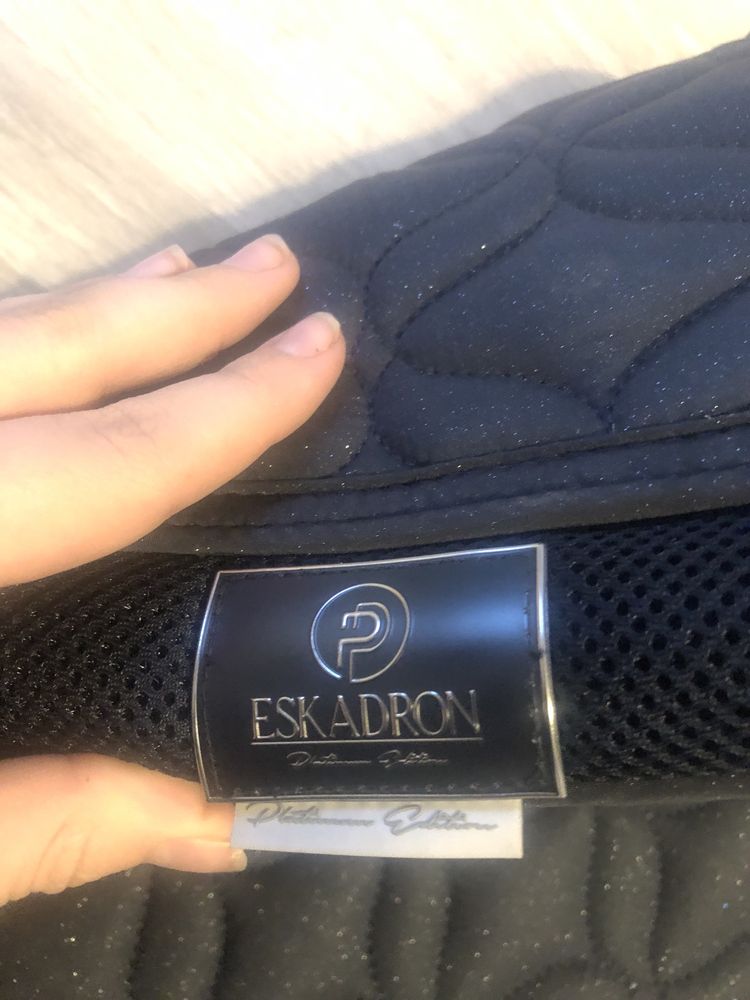 Czaprak eskadron platinum