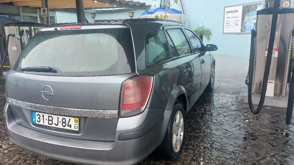 Opel Astra H caravan