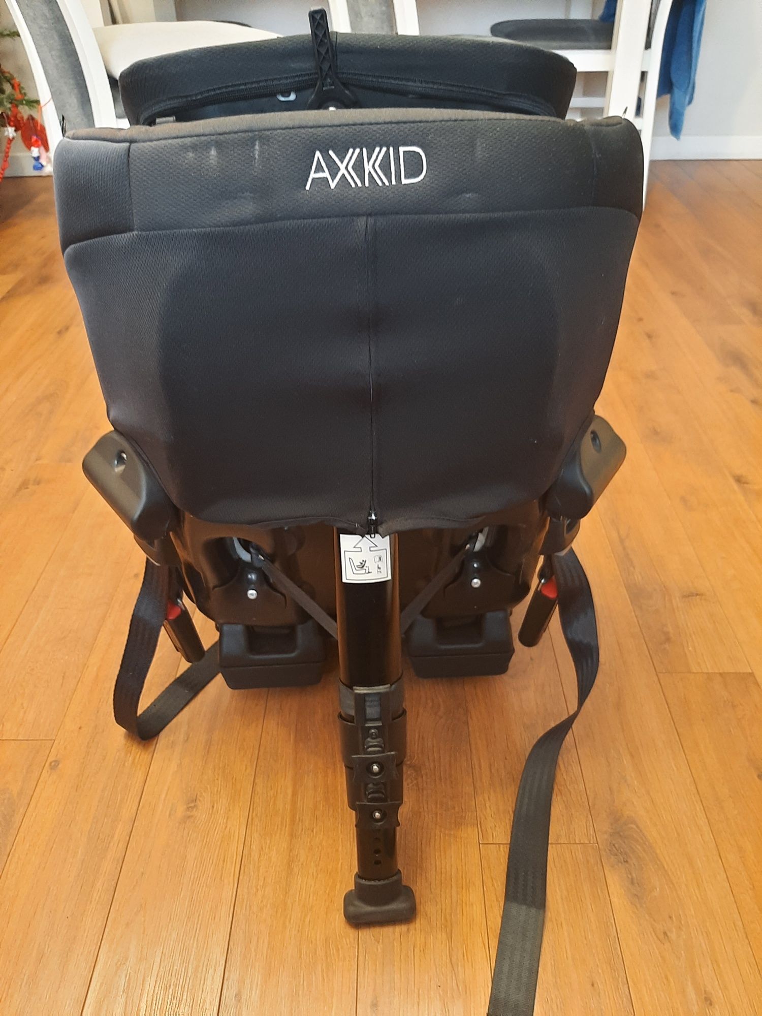 Fotelik samochodowy Axkid Rekid 2020