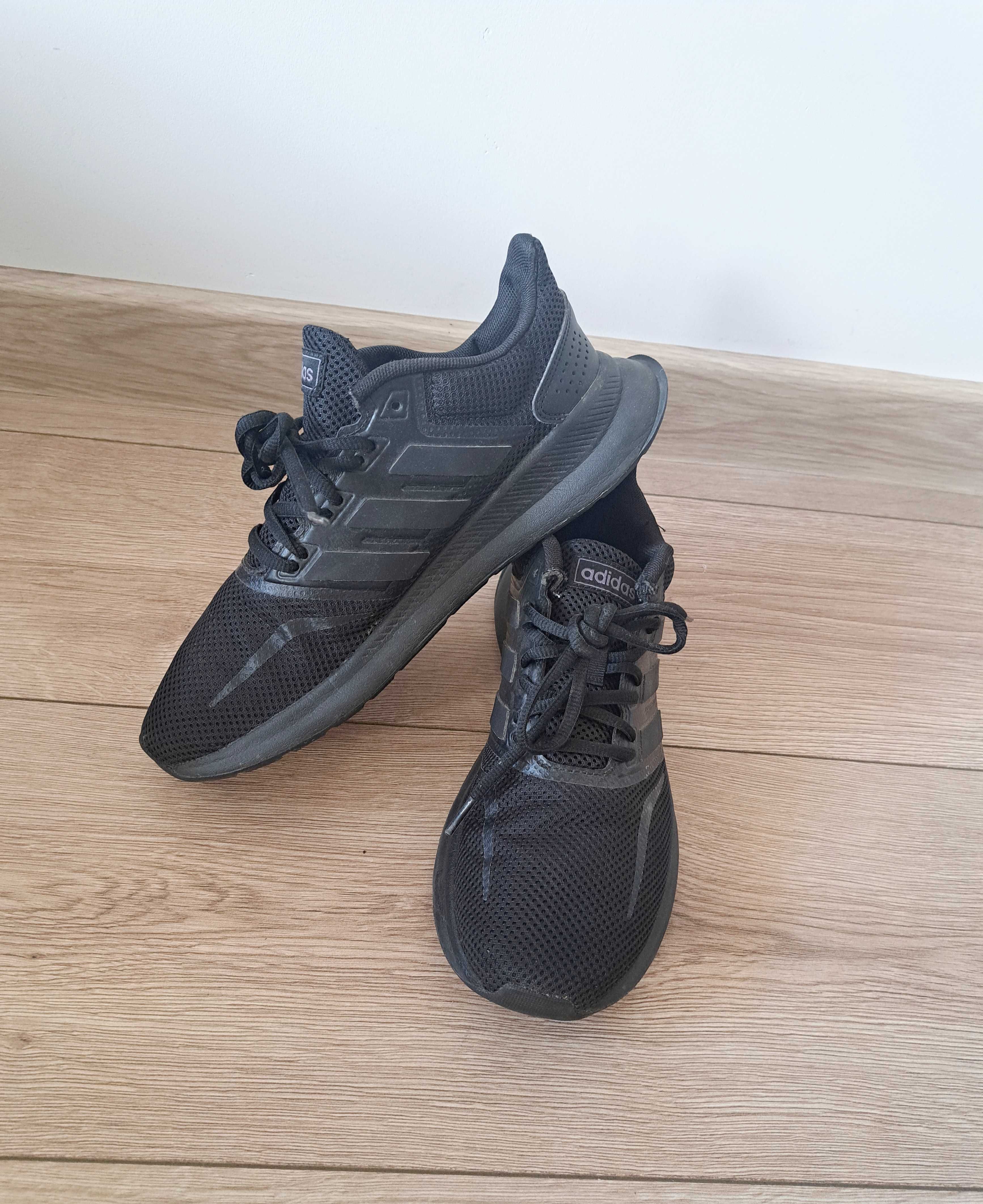 Adidasy czarne r. 38 2/3
