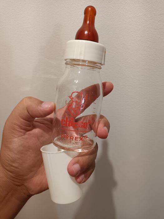 Biberão vintage chicco em pyrex