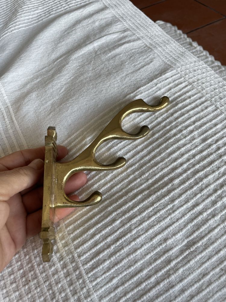 Cabide de parede com varios ganchos