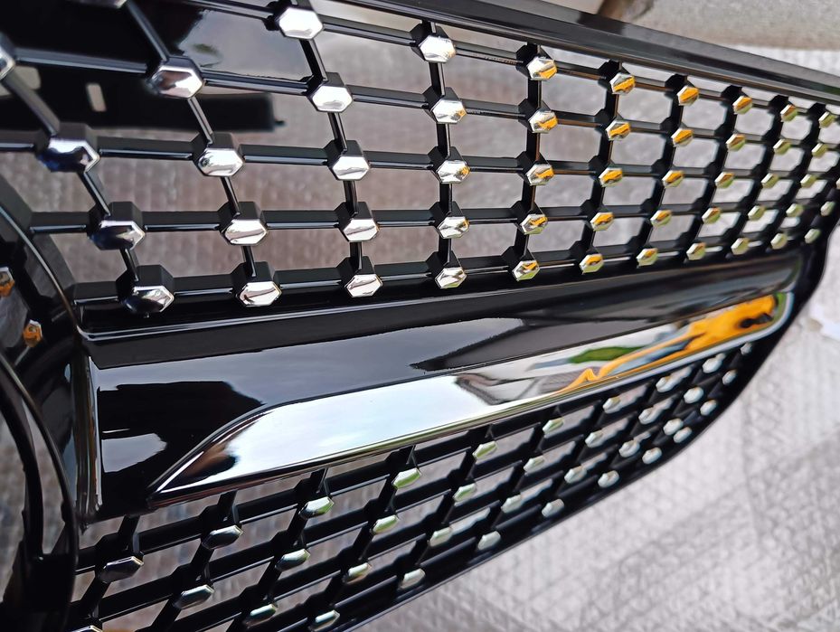 Grill Atrapa Przód Osłona chłodnicy Mercedes W204 Diamond Chrom Tuning