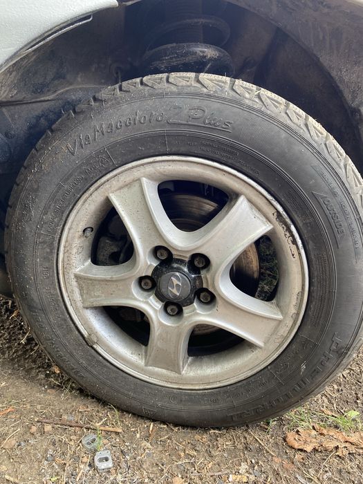 Диски R16 5x114.3 Санта Фе Туксон з оригіналтними ковпачками