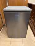 Lodówka Inox Exquisit srebrna podblatowa 88,5x55x57cm