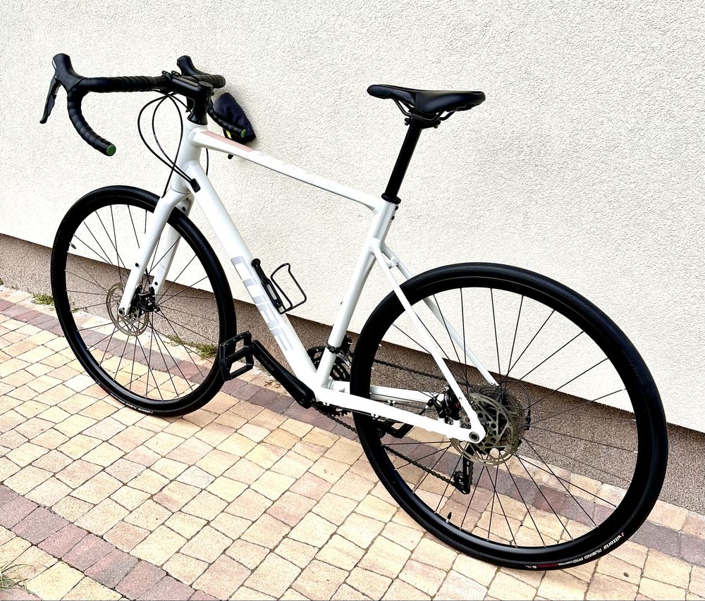 Gravel Cube NUROAD WS rama L Shimano GRX Biały mat JAK NOWY !!!