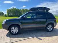 Hyundai Tucson Hyundai Tucson 2.0 CRDI 150KM • Klima Auto • Hak • LED • Czujniki