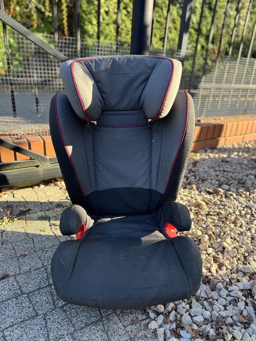 Fotelik samochodowy dziecięcy marki porsche używany