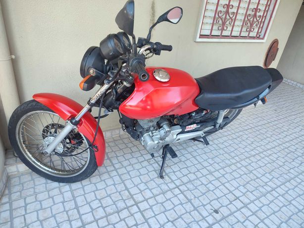 Moto CG 125 Honda