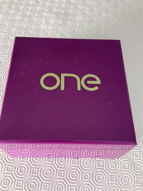 Relógio One -3 braceletes