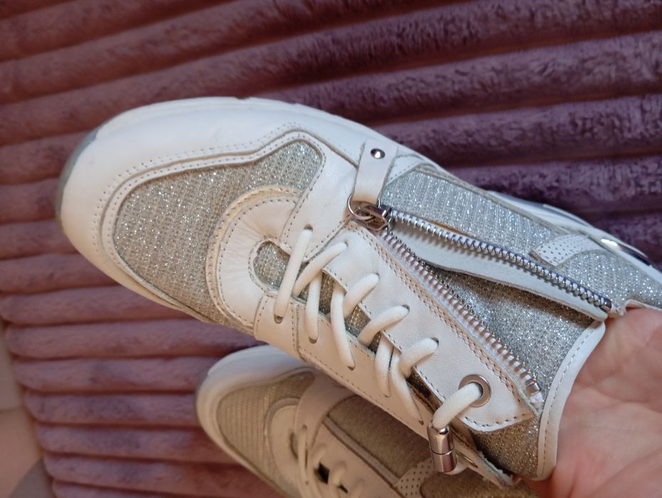 Натуральная кожа