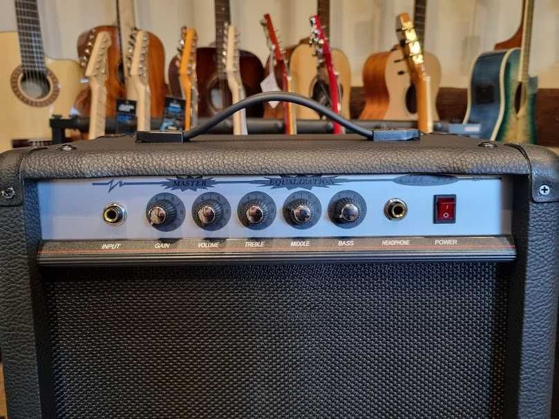 Jeremi GB-30 kombo basowe 30W wzmacniacz do gitary basowej GB30 combo