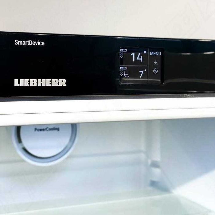 Холодильник LIEBHERR CN 3915