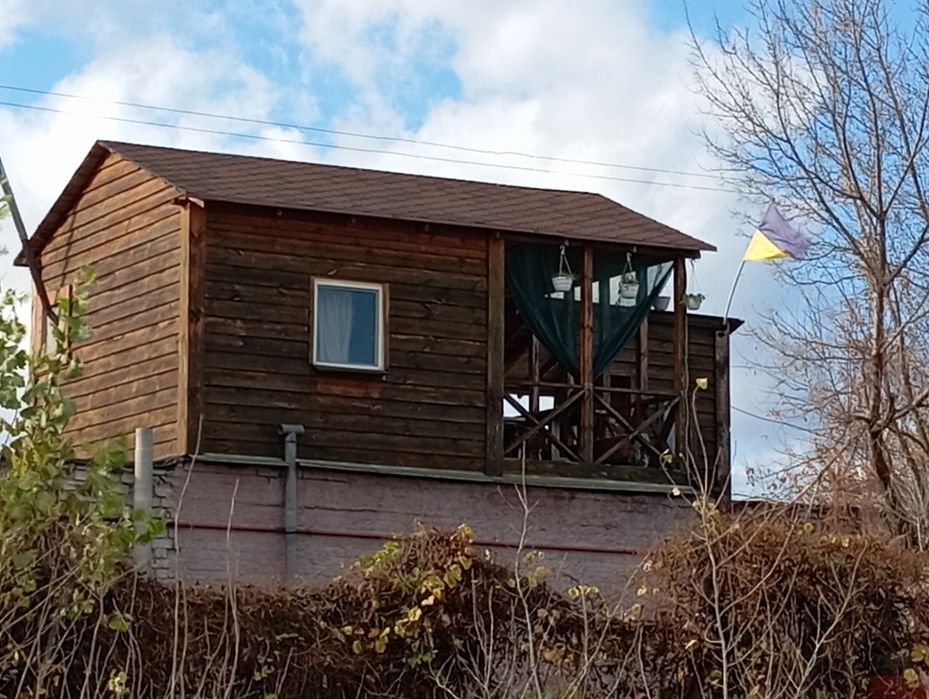 Продам жилой гараж