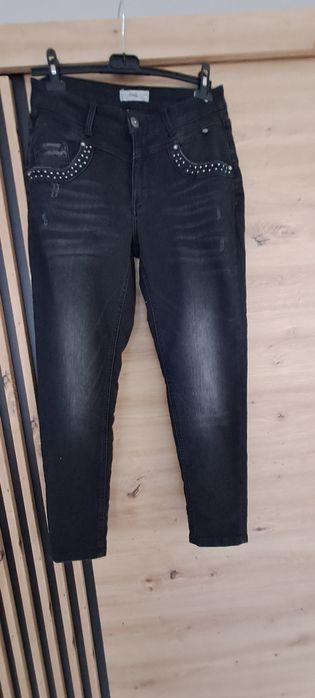 Spodnie damskie czarne