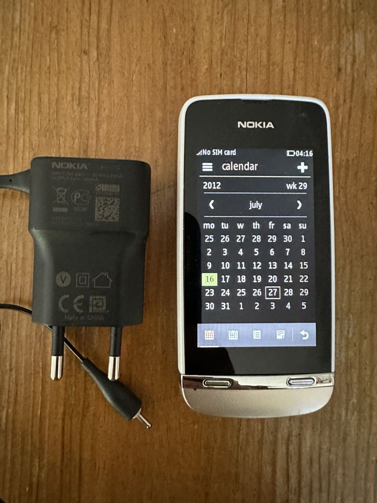 Telemovel Nokia cores e bom estado