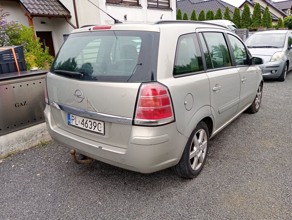 Opel Zafira 1.9 tdci