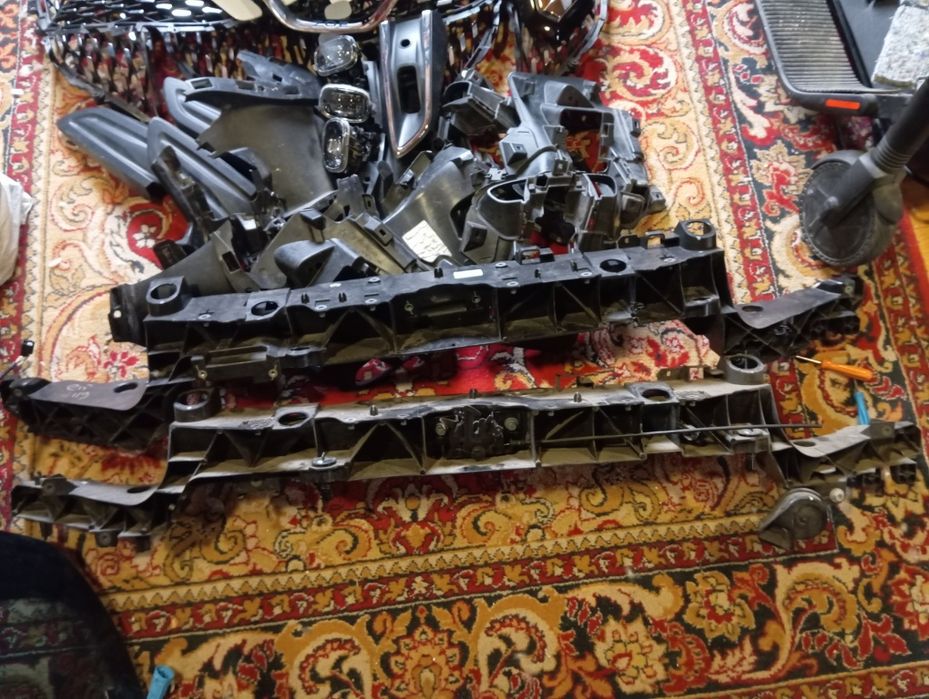 Решітки Бампера Рено Зоє Renault Zoe 2 заглушки