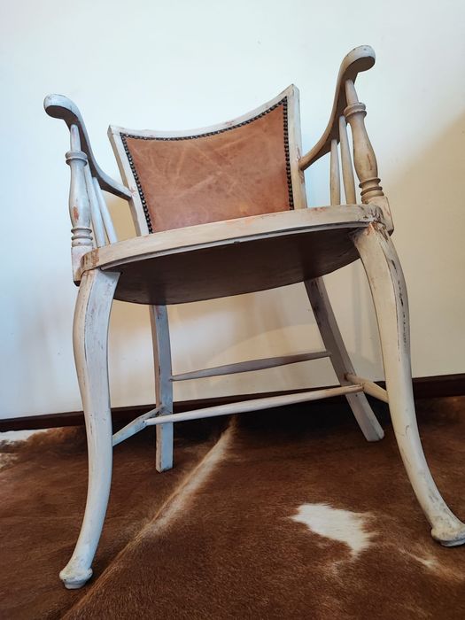 Cadeira costureirinha estilo Sabby chic- 1930