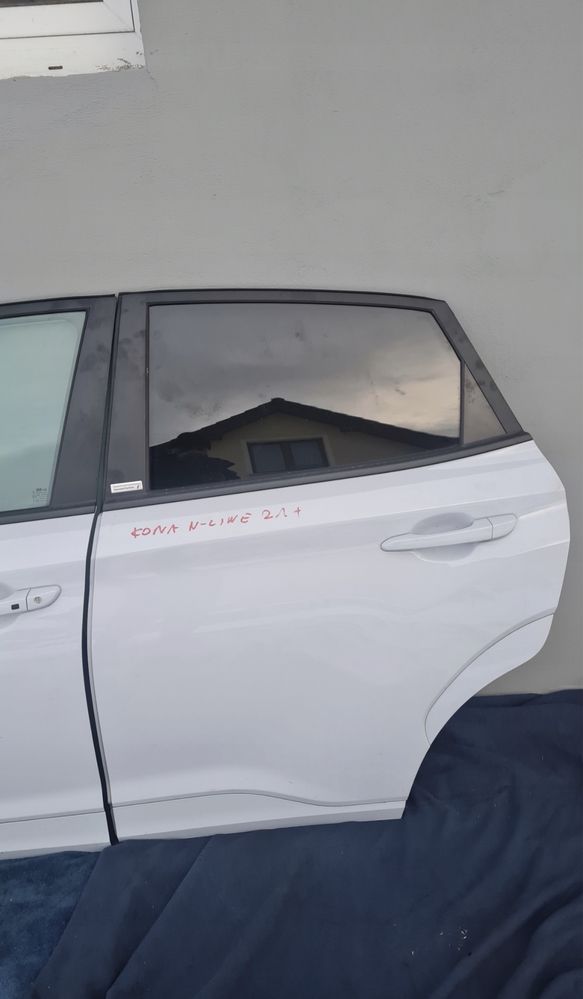 Hyundai Kona 2017 - 2023 дверь, двери