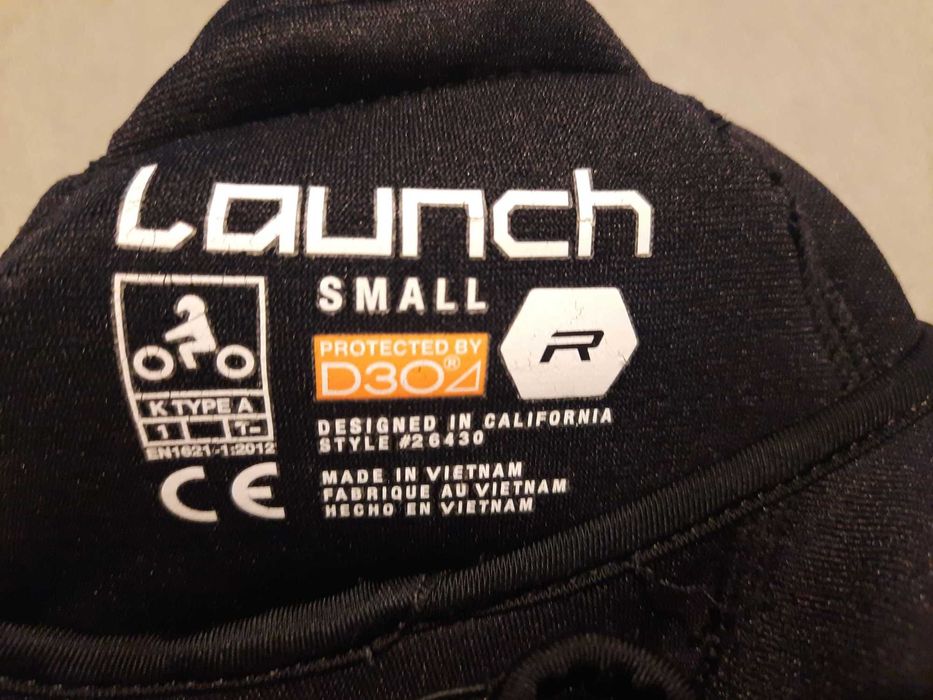 Ochraniacze na kolana rozmiar small D30