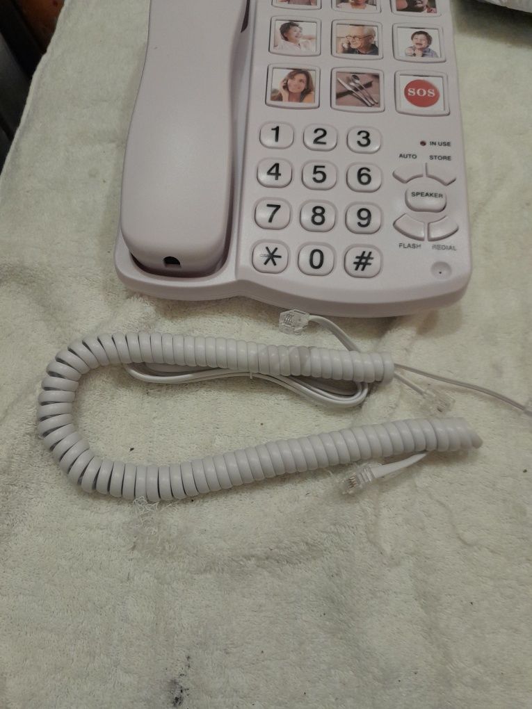 Telefon z dużym przyciskiem dla seniorów, telefon stacjonarny