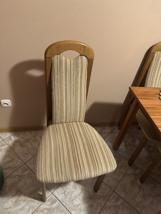 Zestaw 6 krzeseł