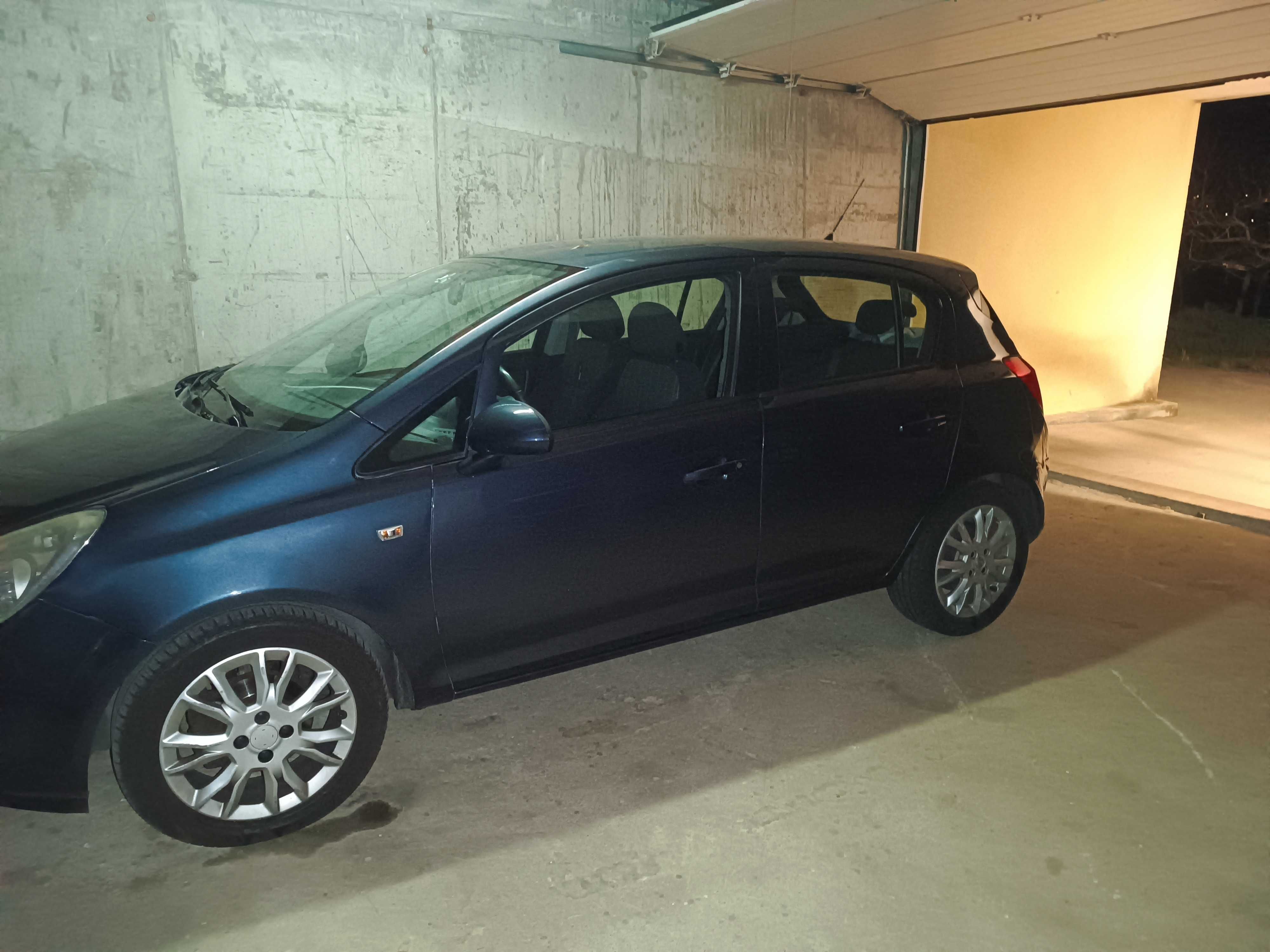 Vendo carro em bom estado