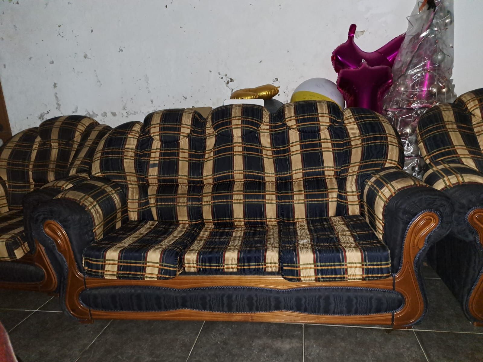 SOFÁS (5 assentos - com sofá cama)